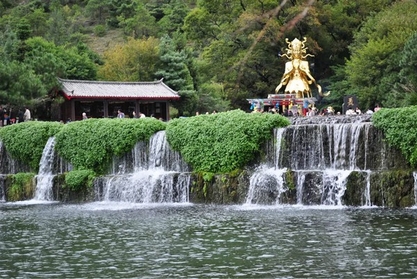 Tour du lịch Lệ Giang – Shangrila 6 ngày 5 đêm3