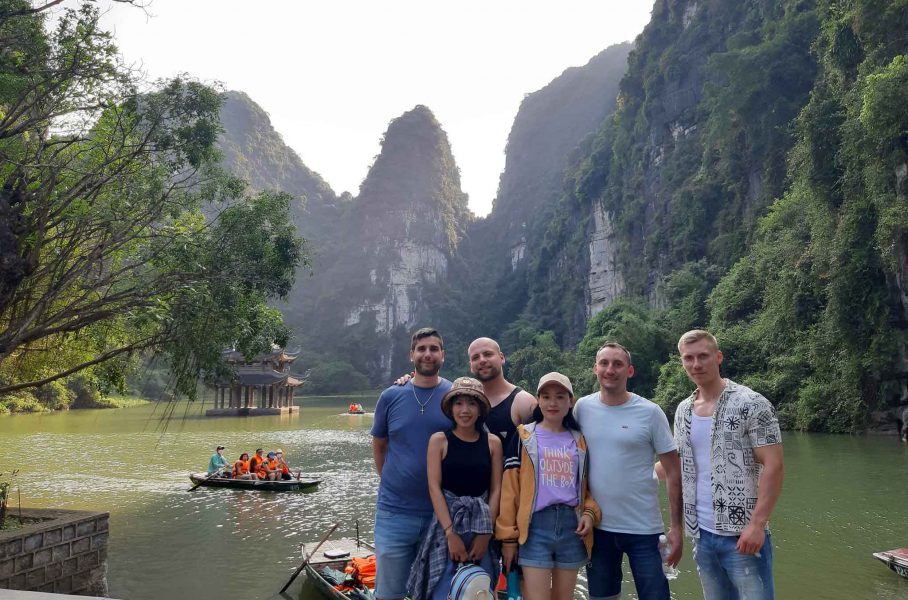 Tour Du Lịch Tuyệt Tịnh Cốc Động Am Tiên 2 Ngày 1 Đêm1
